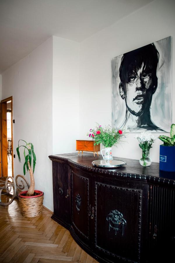 Kiki & Luky Family Apartment By Prague Castle ภายนอก รูปภาพ